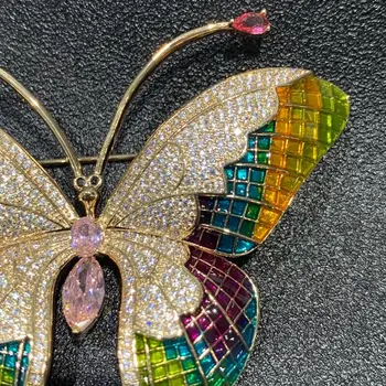 įvairių spalvų vabzdžių drugelis sagė 7*5.4 CM mados moterų papuošalai suknelė kailio apdaila vario su kubinis cirkonis