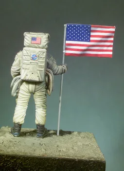 Asamblėjos Unpainted Masto 1/32 54mm Pirmasis Žmogus Mėnulyje 54mm neturi Istorinės vėliavos žaislas Derva Modelis Miniatiūrų Rinkinys