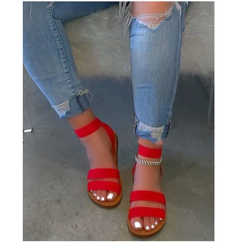 Patogus, aukštos kokybės vientisos spalvos plokščiadugnis didelio dydžio moteriški sandalai 2021 m. vasarą, naujas stilius Atsitiktinis moterų sandalai