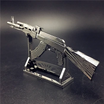 MMZ MODELIS nanyuan 3D Metalo Įspūdį AK47 Beretta 92 Pistoletas Ginklas Pastato Modelio Rinkinys 