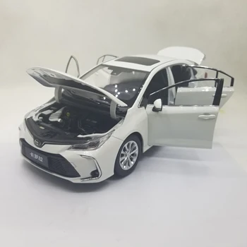 1:18 Diecast Modelis Toyota Corolla 2019 Baltas Sedanas Lydinio Žaislas, Miniatiūrinių Automobilių Kolekcija Dovanos Karšto Pardavimo Altis
